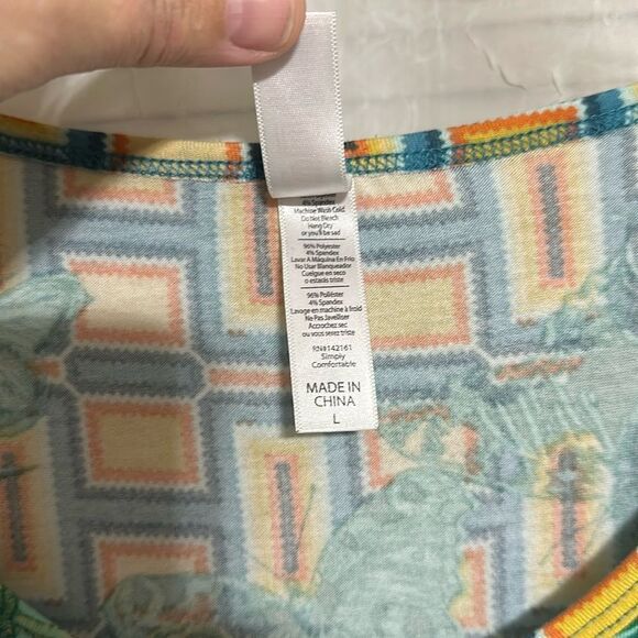 LuLaRoe L Green Blue Orange Yellow Gold Simply Comfortable Short Sleeve Tunic - Picture 6 of 7